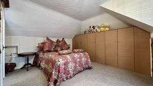 Photo 21- click for photo gallery